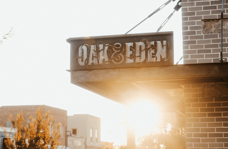 Stockholm: Best American Made Whiskey – Oak and Eden.